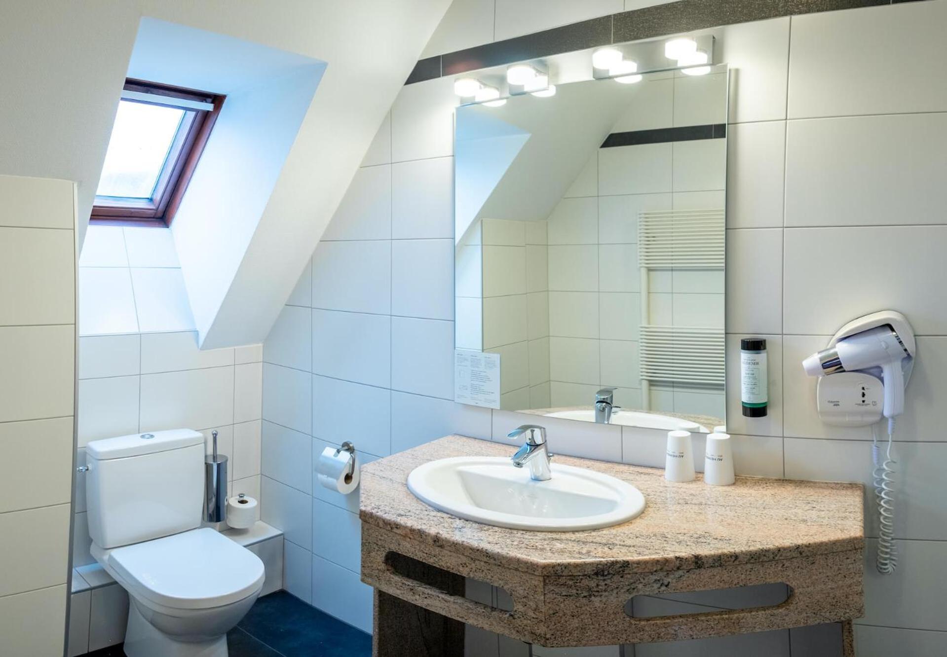 Hotel Au Heimbach Lembach Dış mekan fotoğraf